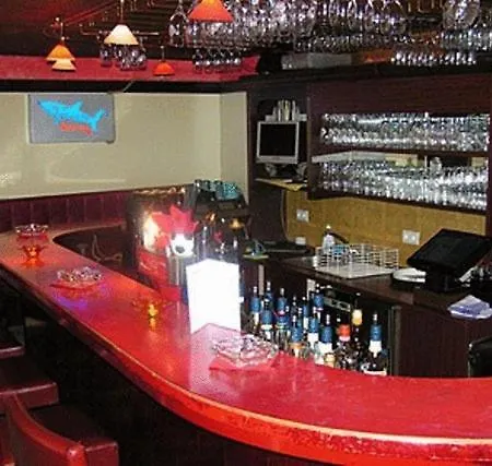 C+m+b Hotel 3*